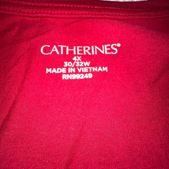 Catherines Red Long Sleeve Top with Gold Star 4X - Picture 3 of 4